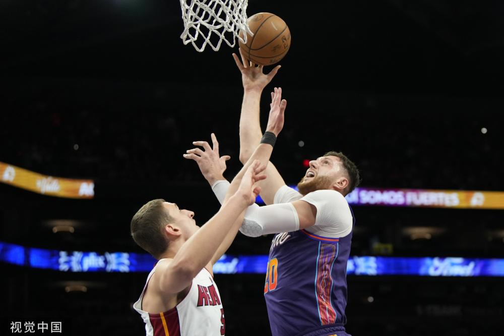 尤为亮眼 尤为亮眼