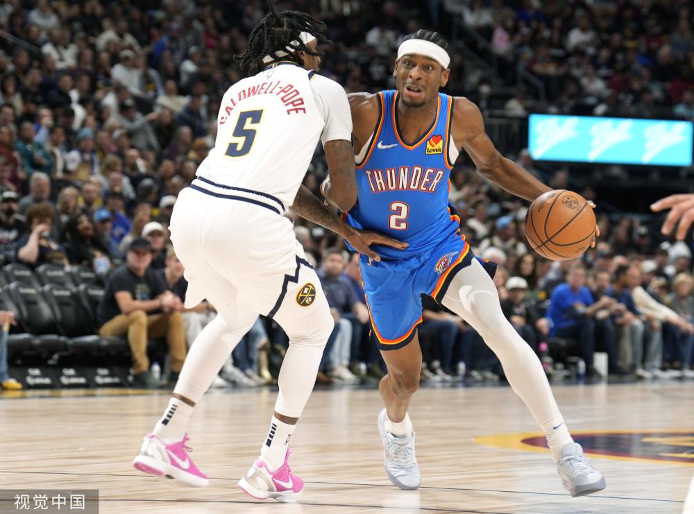 队伍正在经 队伍正在经